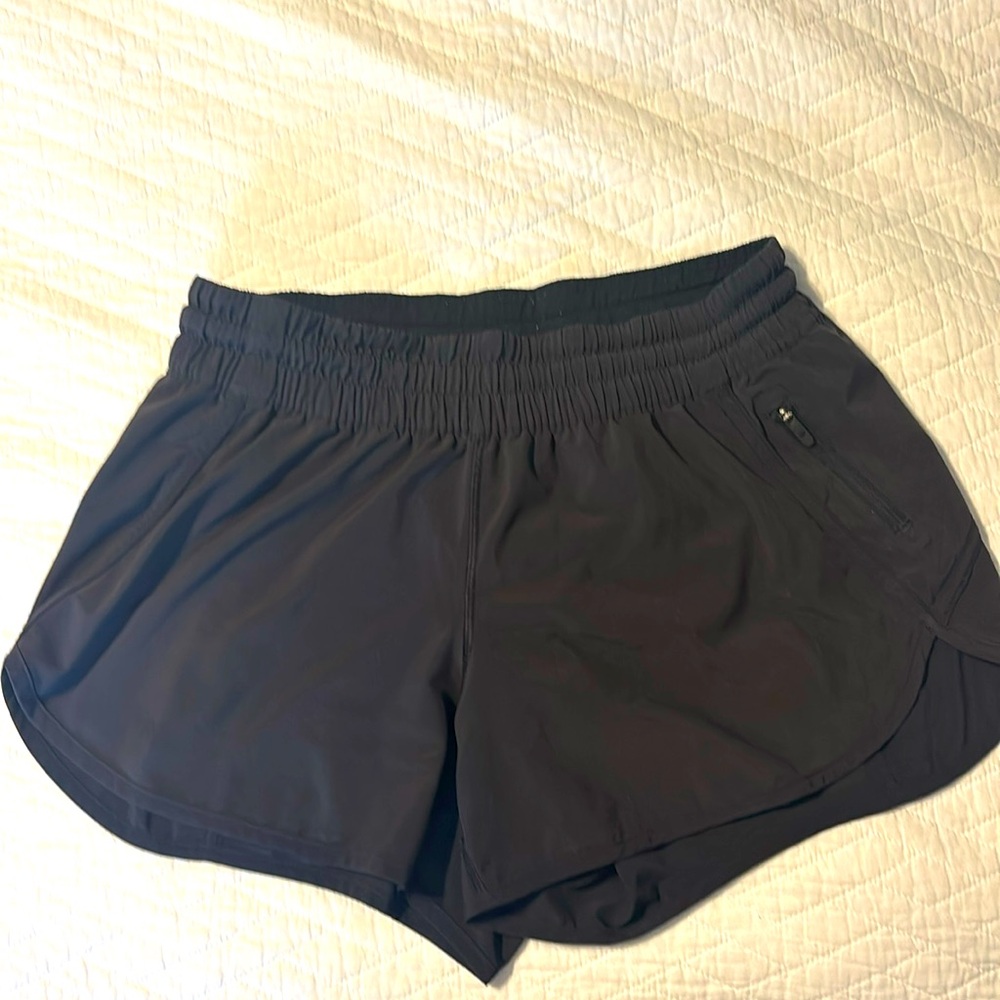 Black Lululemon Hotty Hot
